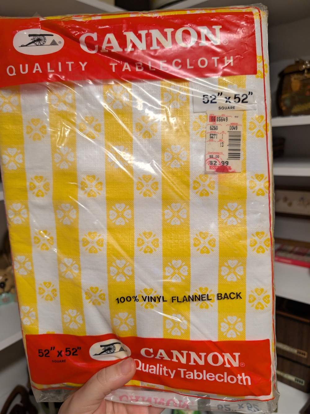 CANNON Yellow and White Vinyl Tablecloth